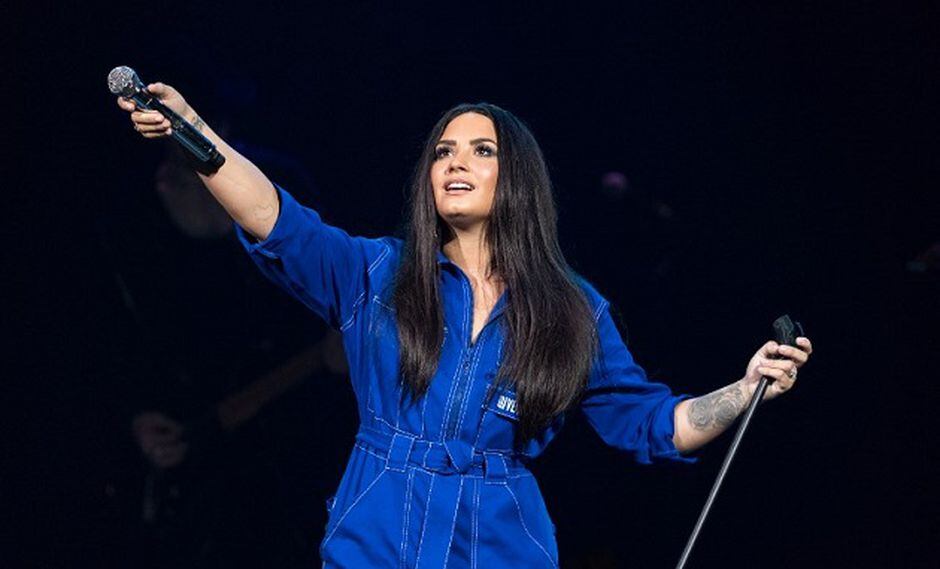 Demi Lovato sale del hospital e ingresa a un centro de 