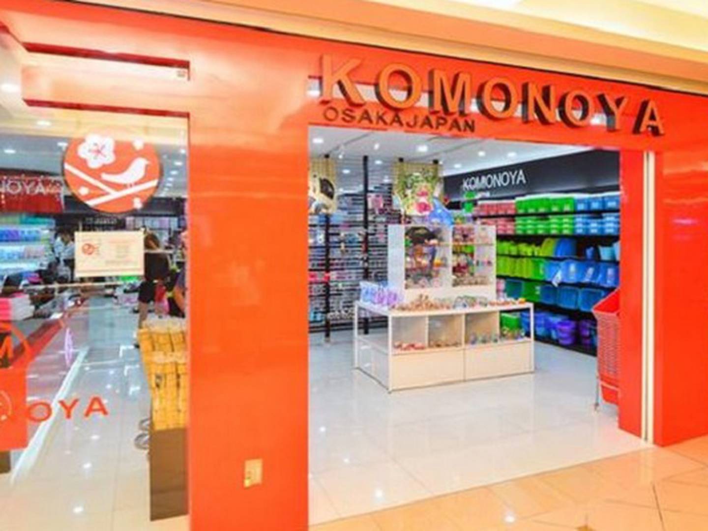 Komonoya Perú - Ahora en tiendas Komonoya Perú. Rodillo quitapelusas + 2  repuestos 😍. Adquierelo en tu tienda más cercana. ¡Te esperamos! 😉.  #komonoya #peru #articulos #rodillo #quitapelusas #repuestos