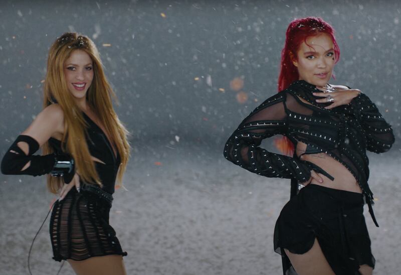 Shakira y Karol G en su nueva canción TQG