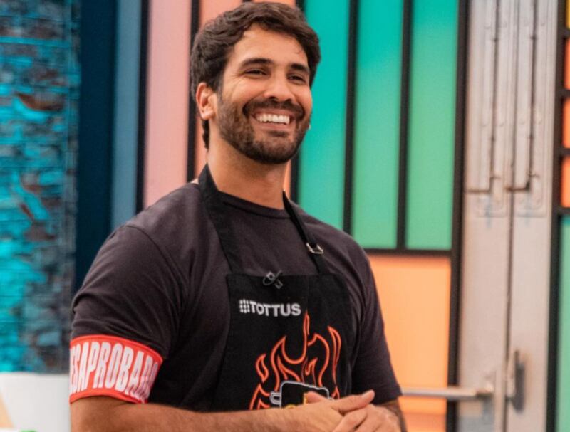 Israel Dreyfus es el primer eliminado de la novena temporada de El Gran Chef Famosos.