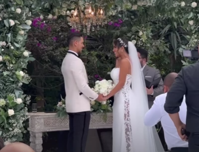 Melissa Paredes y Anthony Aranda se dieron el "sí".