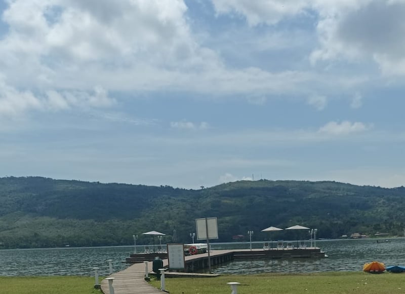 Laguna Azul de Sauce.