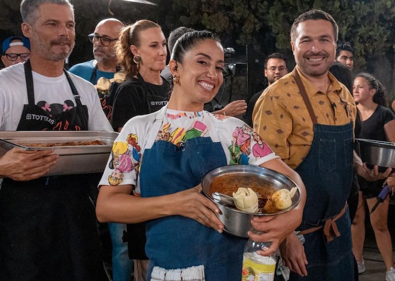 Nelly Rossinelly y Giácomo Bocchio en la Gran Anticuchada de El Gran Chef Famosos.