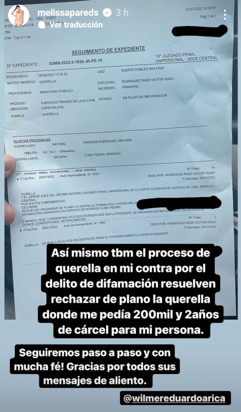 Una historia del Instagram de Melissa Paredes con un documento legal de su proceso contra Rodrigo "Gato" Cuba.