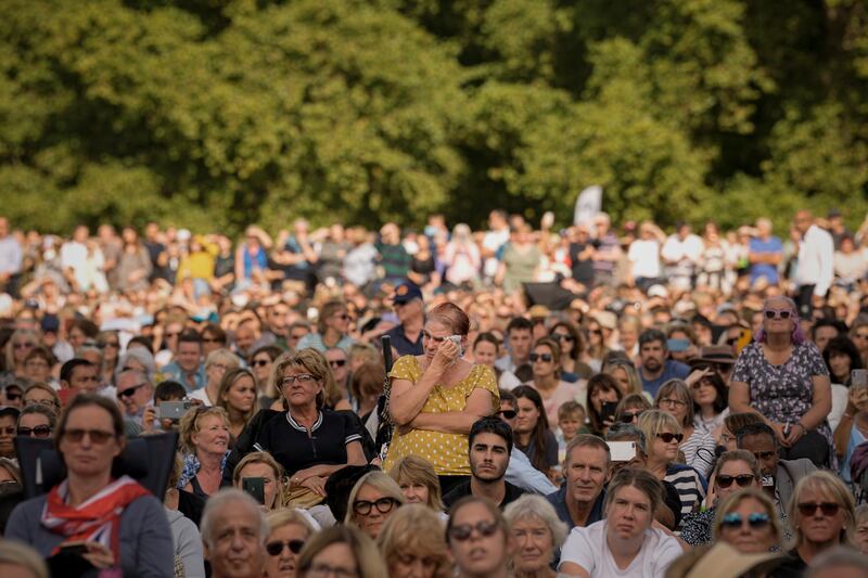 Reina sale por última vez de Palacio de Buckingham