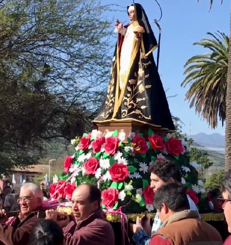 Devotos conmemoran a Santa Rosa de Lima