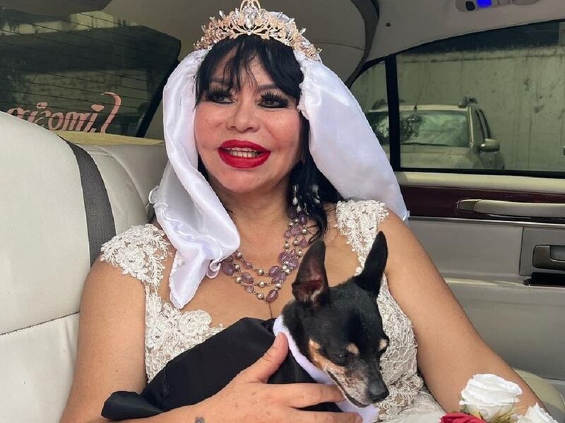 Susy Díaz y su perro Chiky